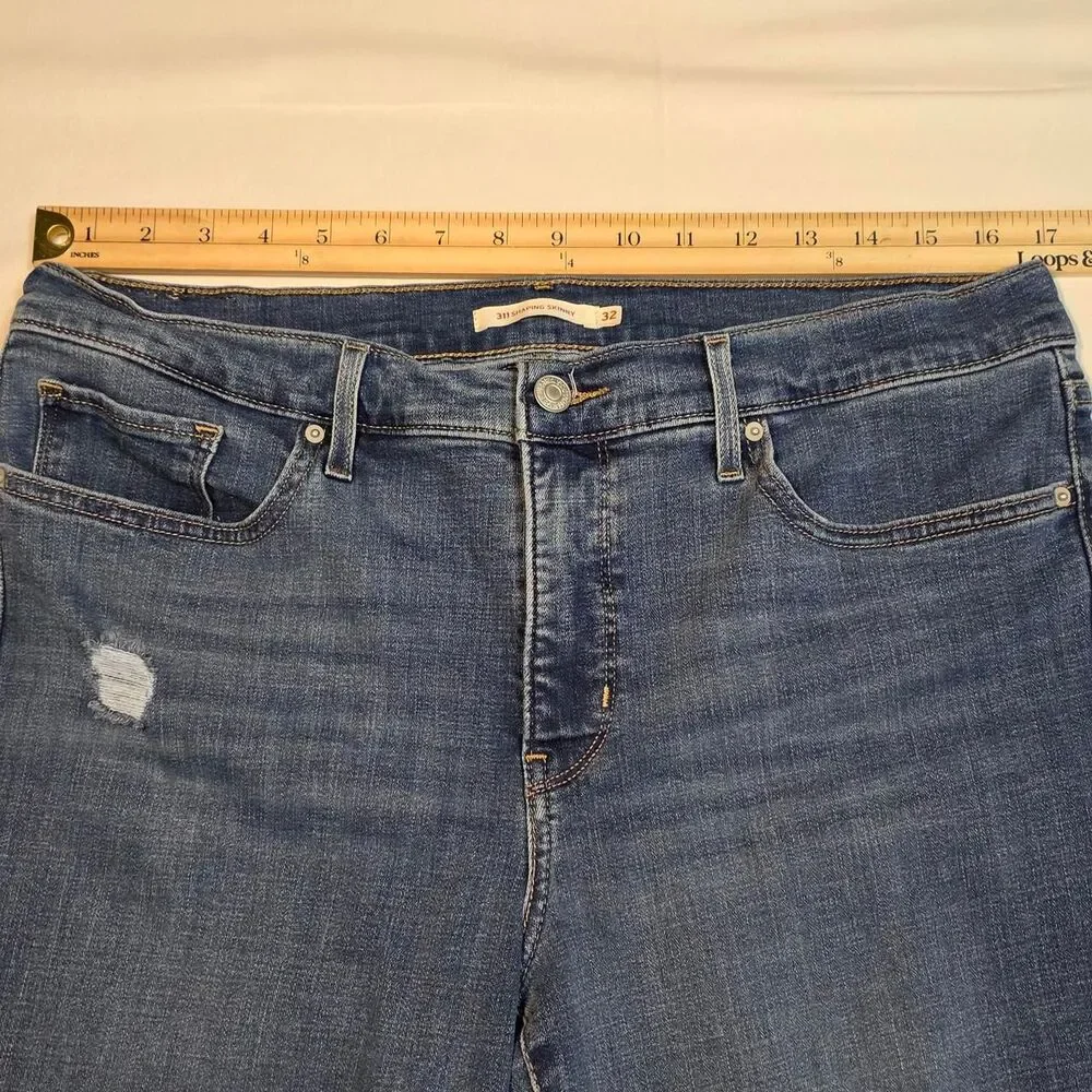 Levi's 311 Shaping Skinny 32W/30L blue jeans